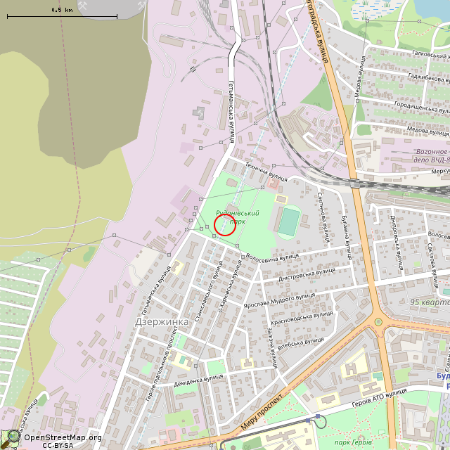 Карта где находится Братская могила советских воинов и комсомольцев-подпольщиков (Кривой Рог) в среднем масштабе